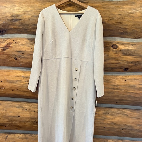 Maggy London Women's Cream Long-sleeve V-neck Sheath Dress - Picture 3 of 5